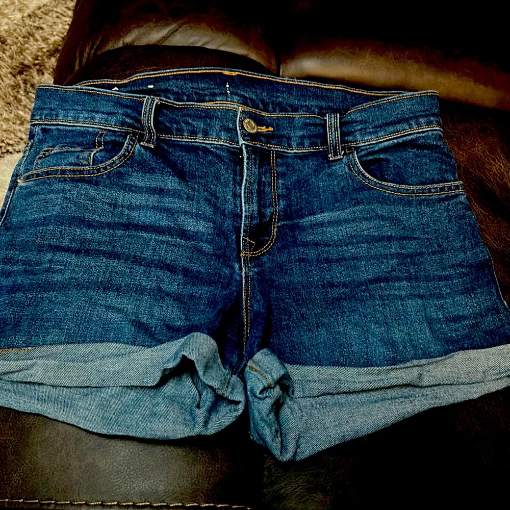 Old Navy women’s Drew jean shorts